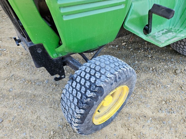 john-deere-214-image-12
