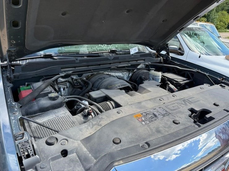 2014-gmc-sierra-1500-image-8