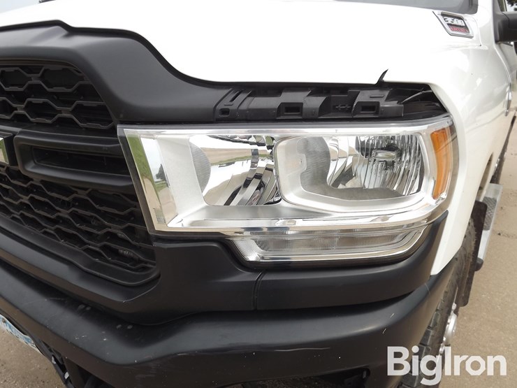 2019-ram-3500-tradesman-image-11