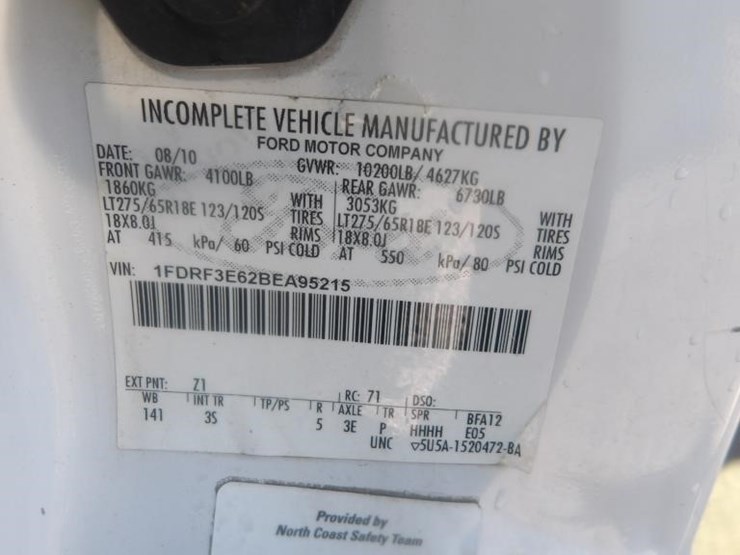 2011-ford-f350-image-17