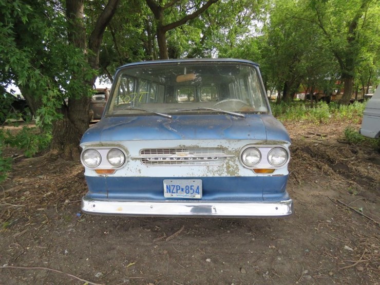1961-64-chevrolet-corvair-greenbriar-sports-wagon-image-2