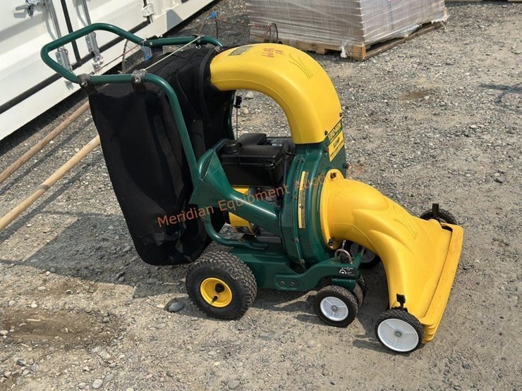 walk-behind-yard-vacuum-image-1