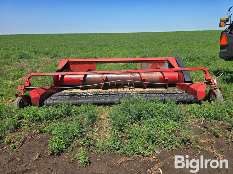 case-ih-810-image-2