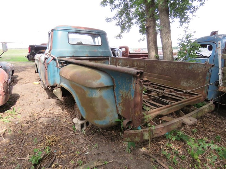 1958-chevrolet-apache-image-4