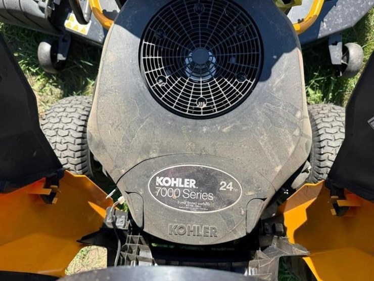 cub-cadet-lt50-riding-mower-image-5