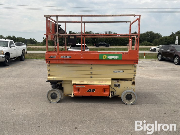 2020-jlg-3246es-image-8