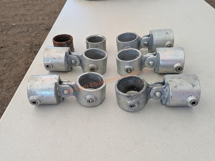 2"-galvanized-angle-brackets-image-7