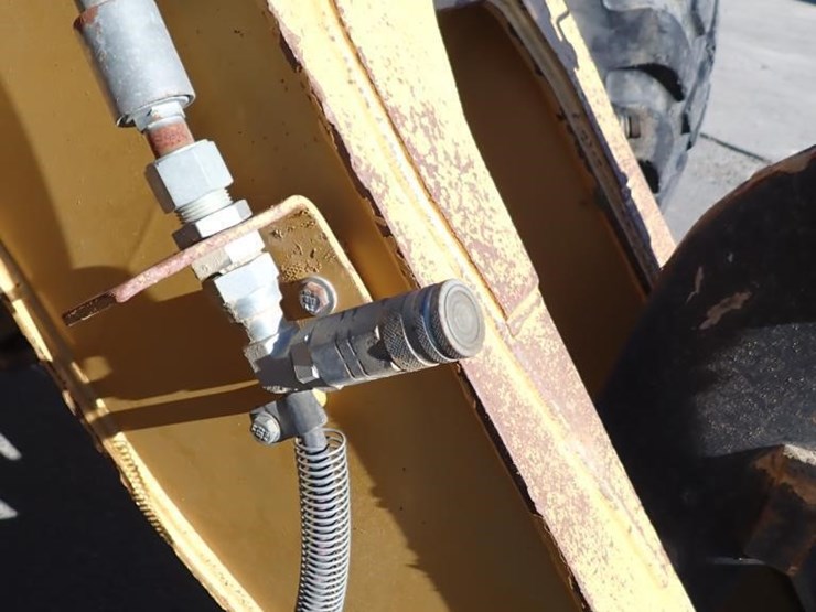 caterpillar-924g-wheel-loader-image-10