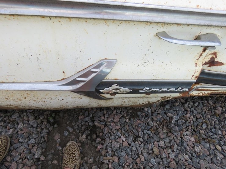 1960-impala-4dr-ht-flat-top-image-6