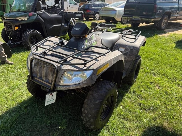 2018-arctic-cat-700-image-1