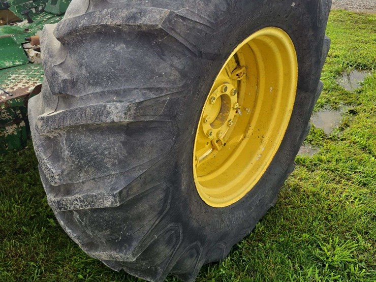 john-deere-2750-image-12