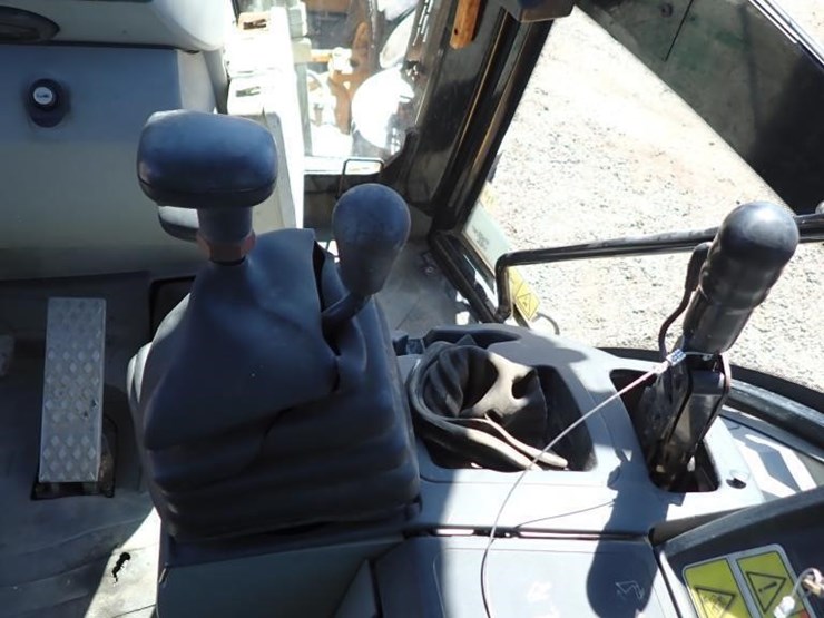 2008-caterpillar-430e-image-26