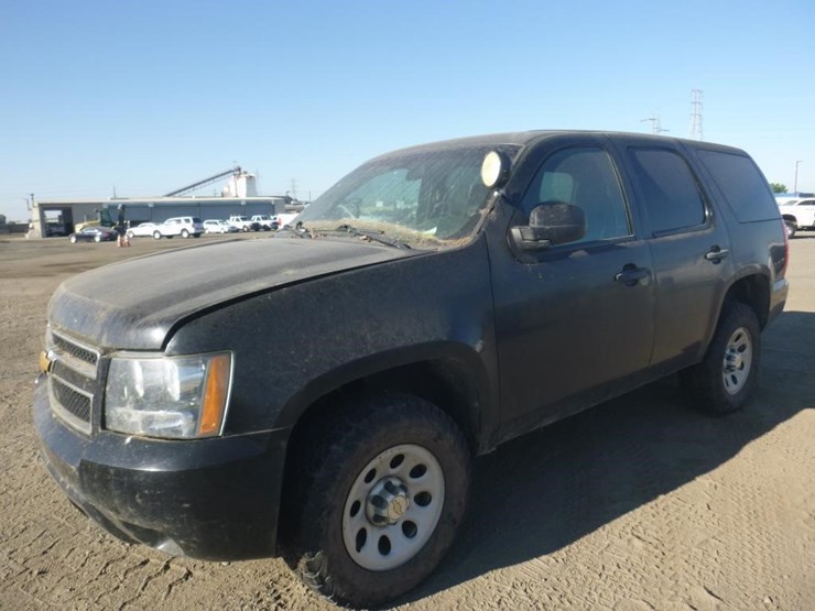 2014-chevrolet-tahoe-image-1