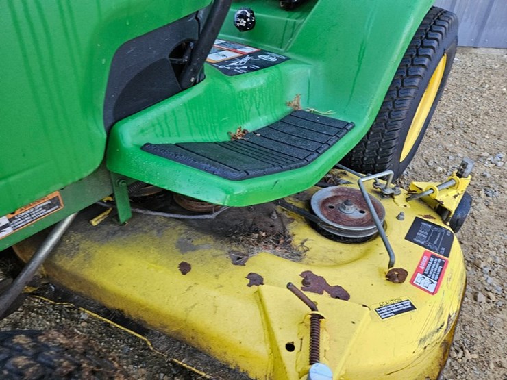 john-deere-245-image-14