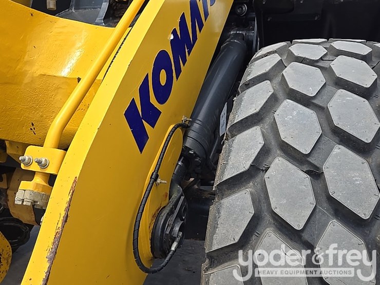 2024-komatsu-wa320-8-image-21