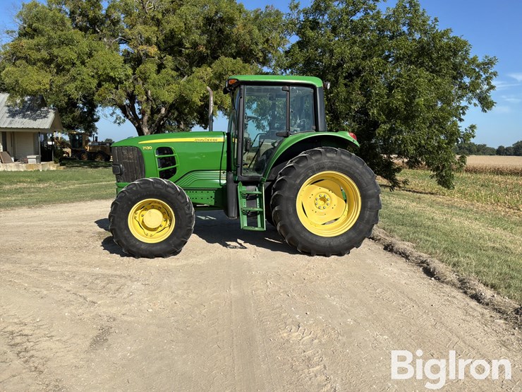 2008-john-deere-7130-image-8
