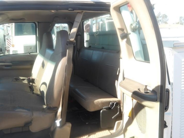 2003-ford-f350-image-24
