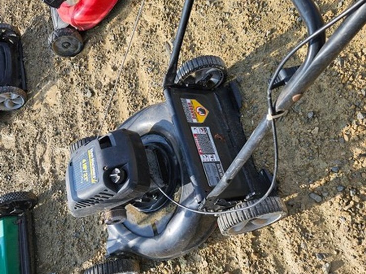 #21-•-yard-machine-push-mower-image-10