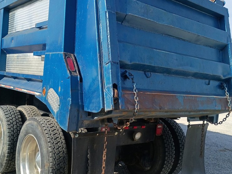 1985-peterbilt-359-image-6