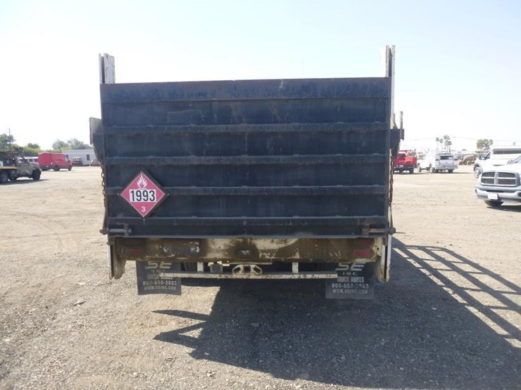2012-ford-f550-image-17