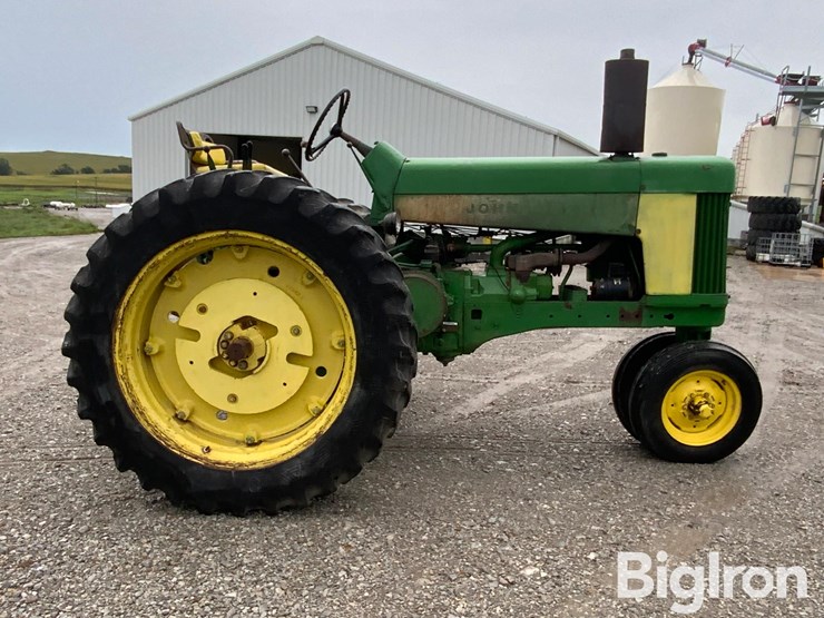 1958-john-deere-630-image-4