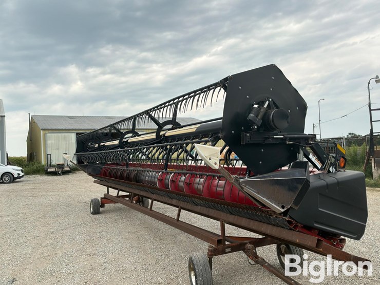 2005-case-ih-1020-image-3