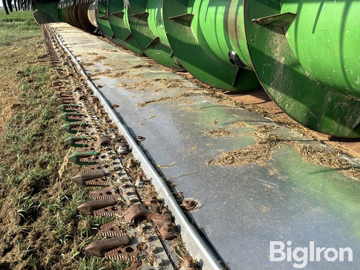 2004-john-deere-630f-image-11