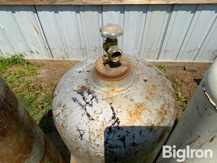 steel-100lb-propane-tanks-image-10