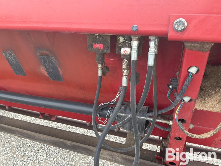 2005-case-ih-1020-image-9