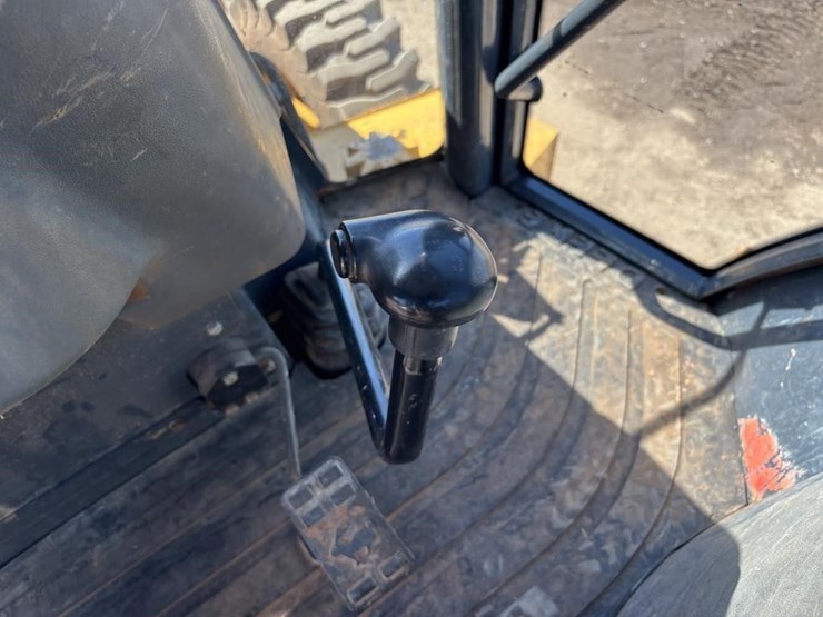 deere-310sg-image-40