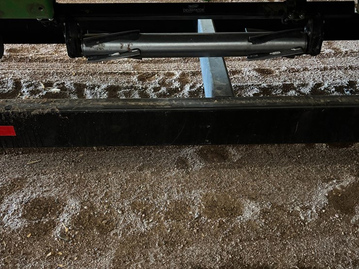 yetter-5000-devastator-stalk-rollers-image-15