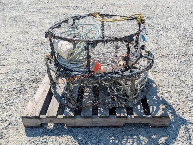 2--crab-pots-image-1