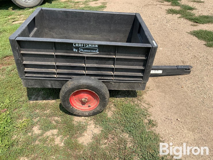craftsman-rubbermaid-lawn-trailer-image-4