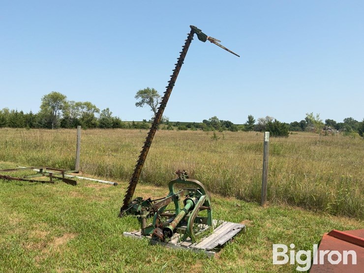 john-deere-350-image-1