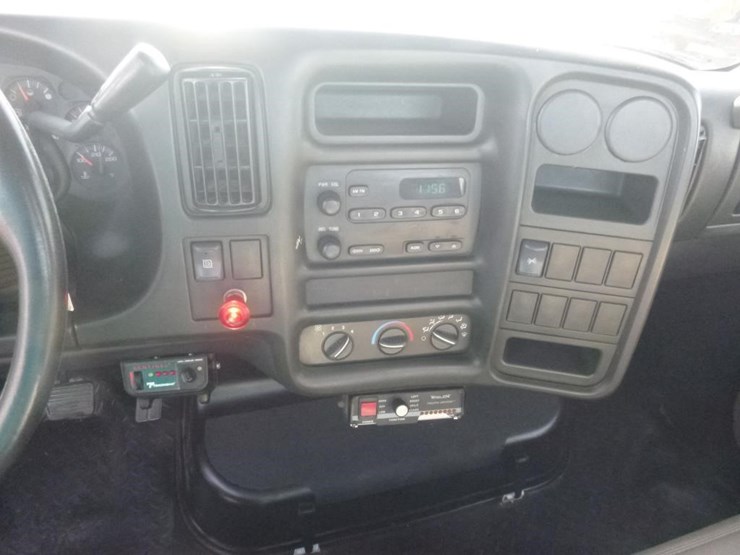 2003-chevrolet-c4500-utility-truck-image-13
