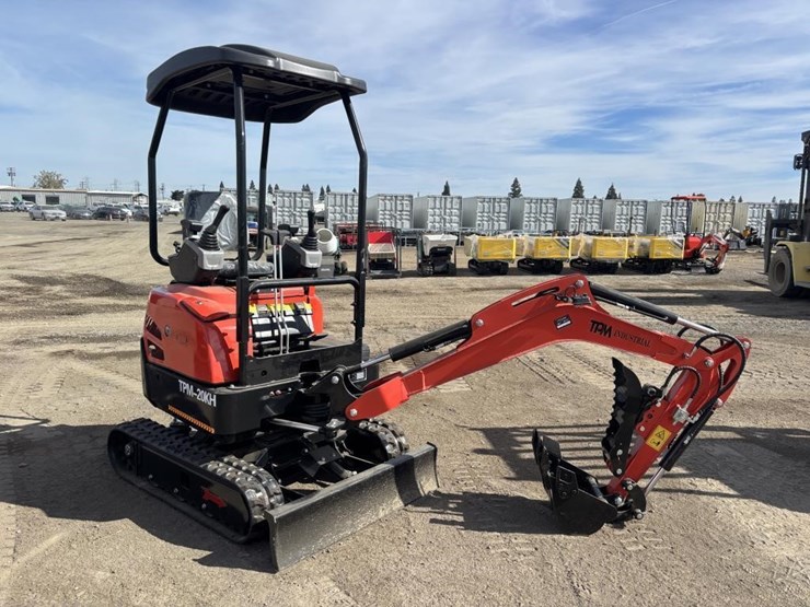 2026-tpm-20kh-hydraulic-excavator-image-2