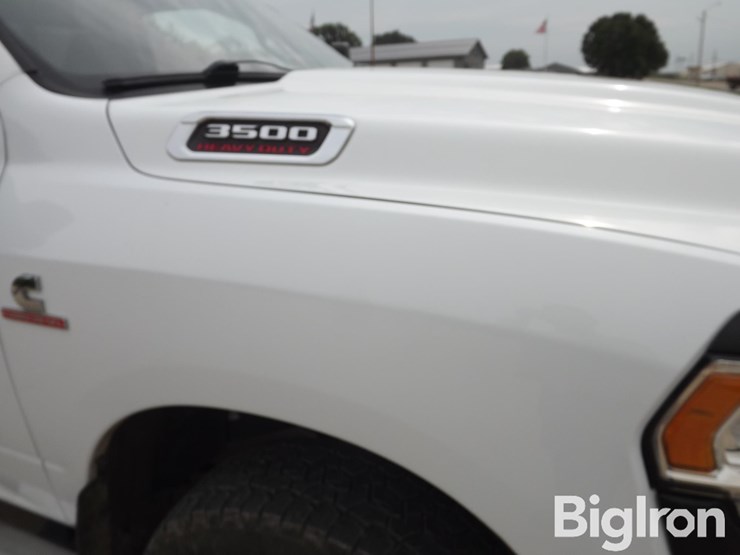 2019-ram-3500-tradesman-image-18