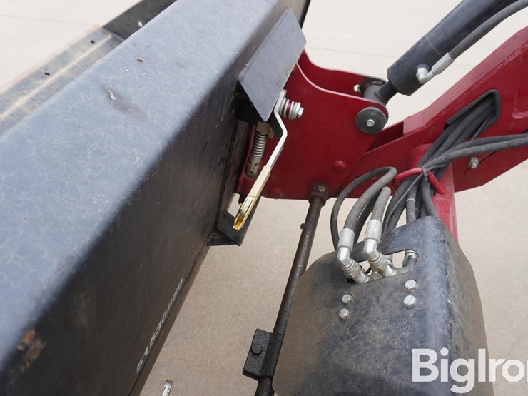 2019-case-ih-farmall-70a-image-14