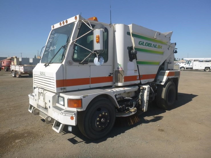 2013-global-m4-sweeper-image-1