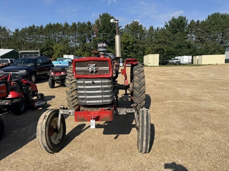 massey-ferguson-165-image-3