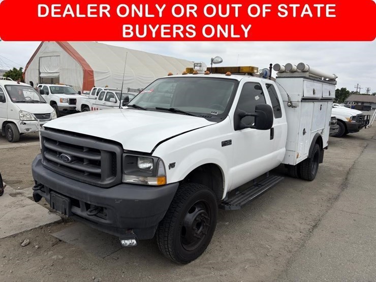 2003-ford-f450-image-1