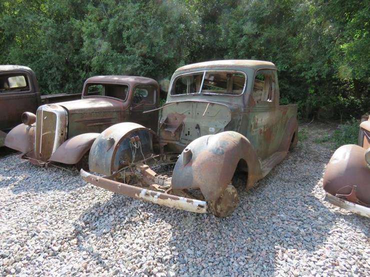 1930's-cut-down-sedan-image-1