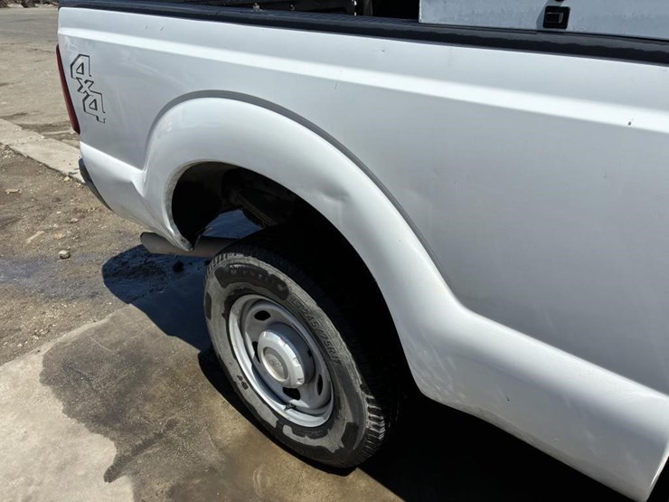 2011-ford-f250-image-7