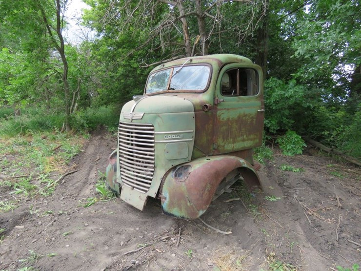 1941-dodge-coe-cab-image-3
