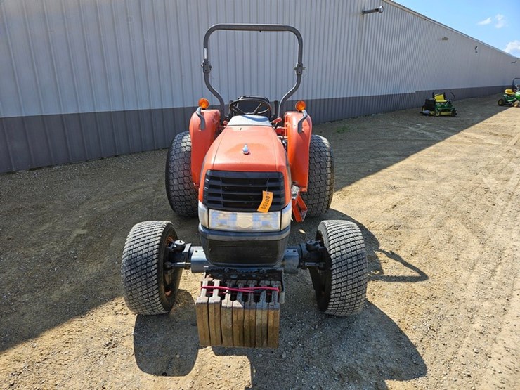 kubota-l4630-image-8