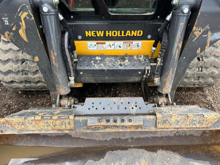 2022-new-holland-c332-image-11