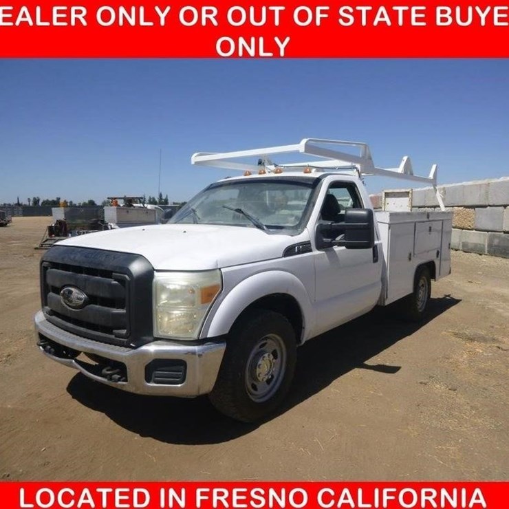 2011 FORD F350