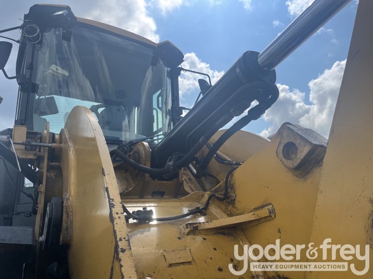 2016-caterpillar-926m-image-27
