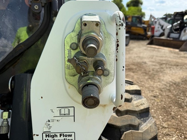2019-bobcat-s595-image-11