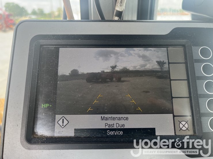 2016-caterpillar-926m-image-50